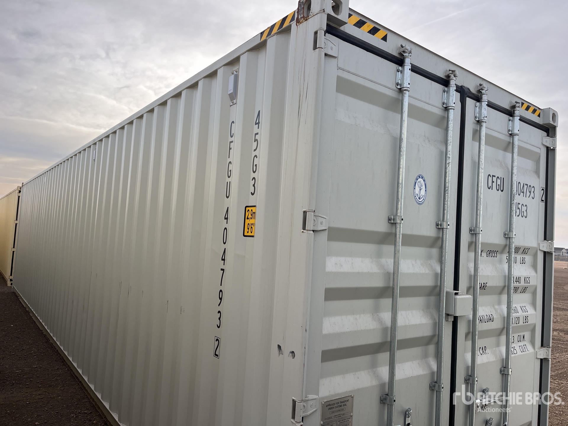 General Appearance with Picture, Right Front Corner