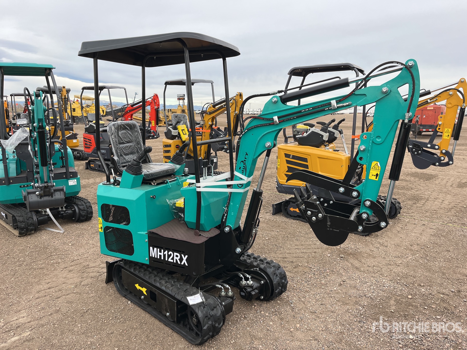 General Appearance with Picture, Right Front Corner