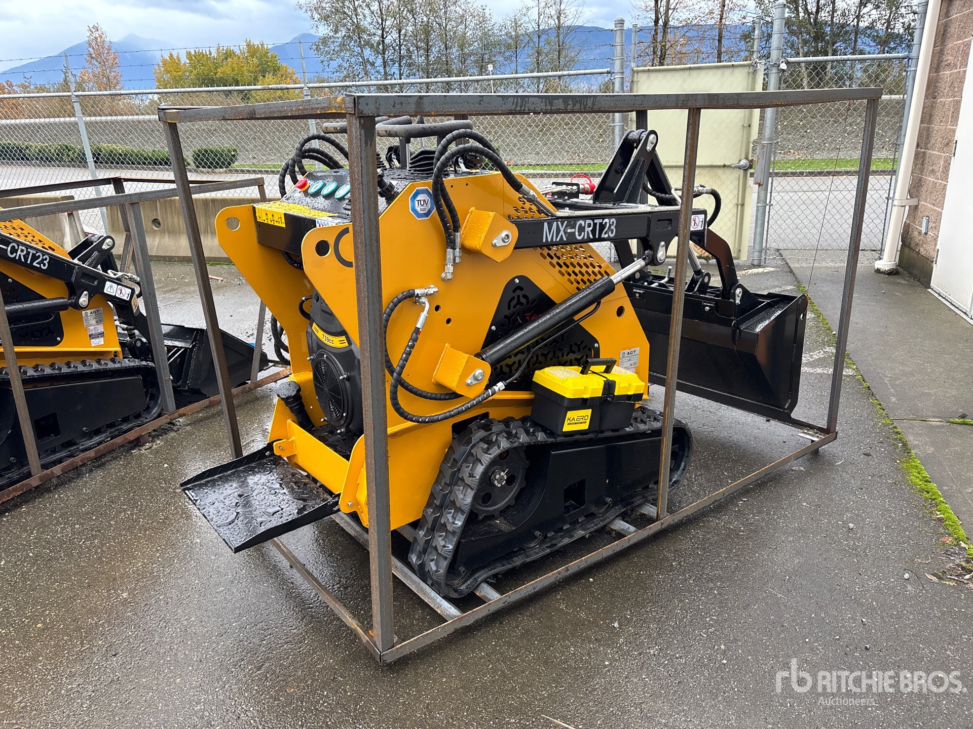 General Appearance with Picture, Right Rear Corner