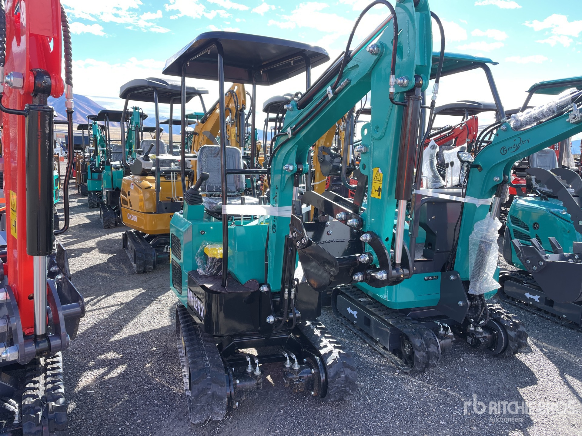 General Appearance with Picture, Right Front Corner