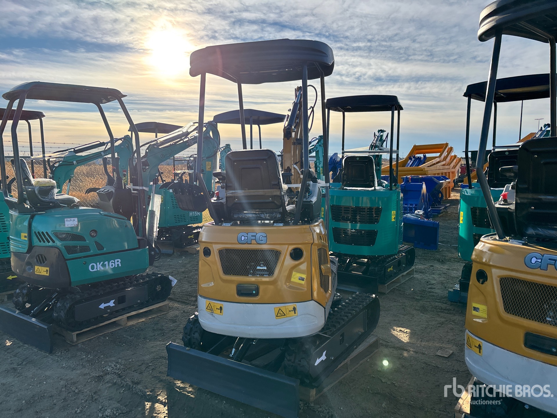 General Appearance with Zdjęcie, prawy dolny róg