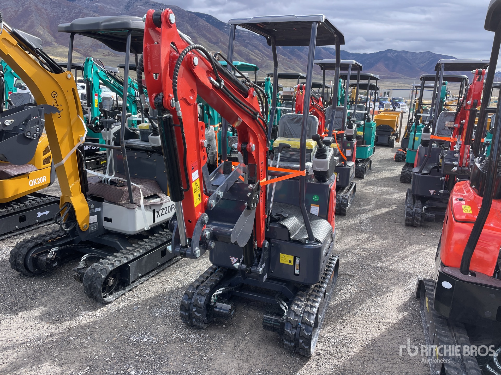 General Appearance with Picture, Left Front Corner