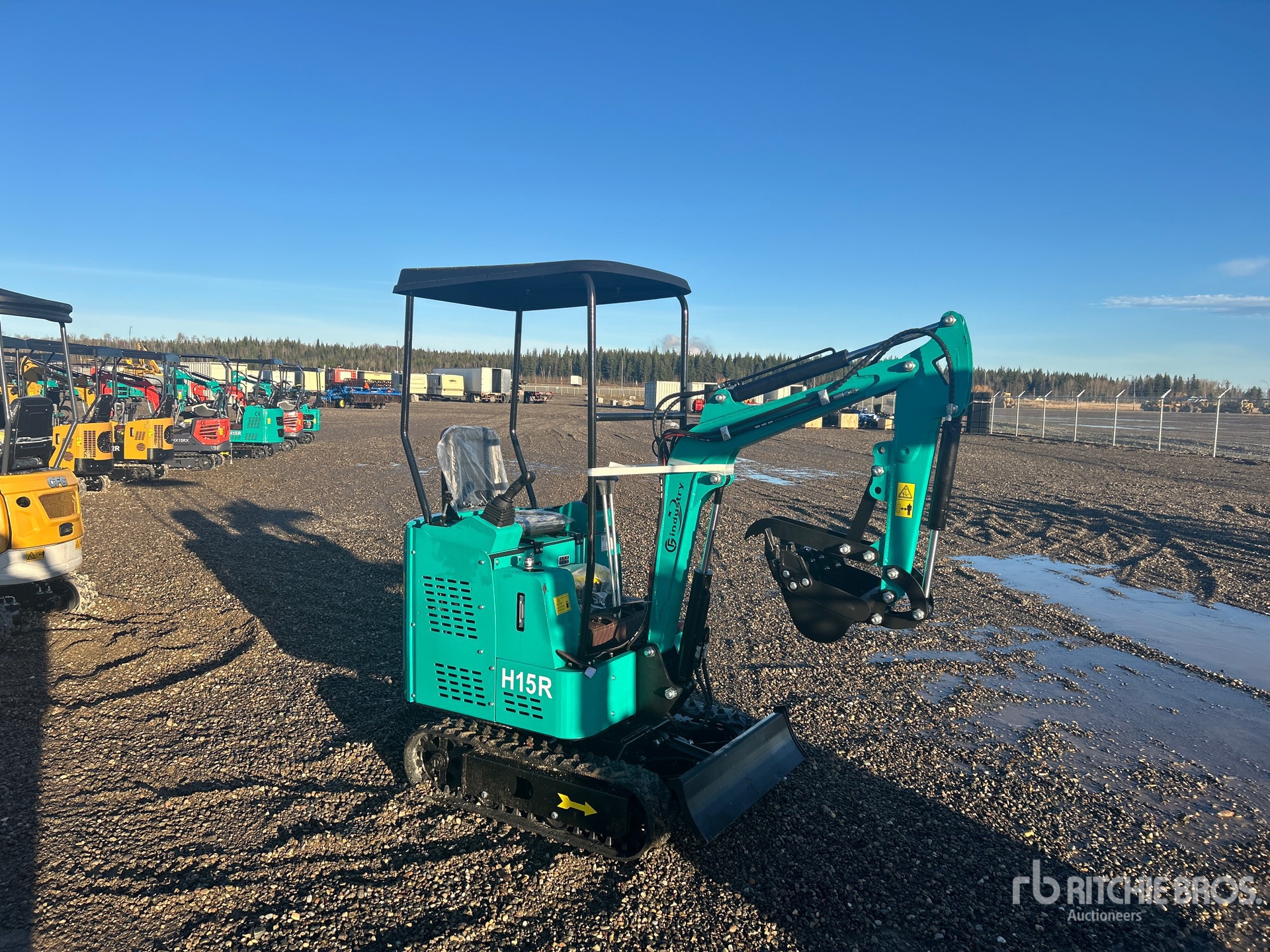 General Appearance with Picture, Right Front Corner