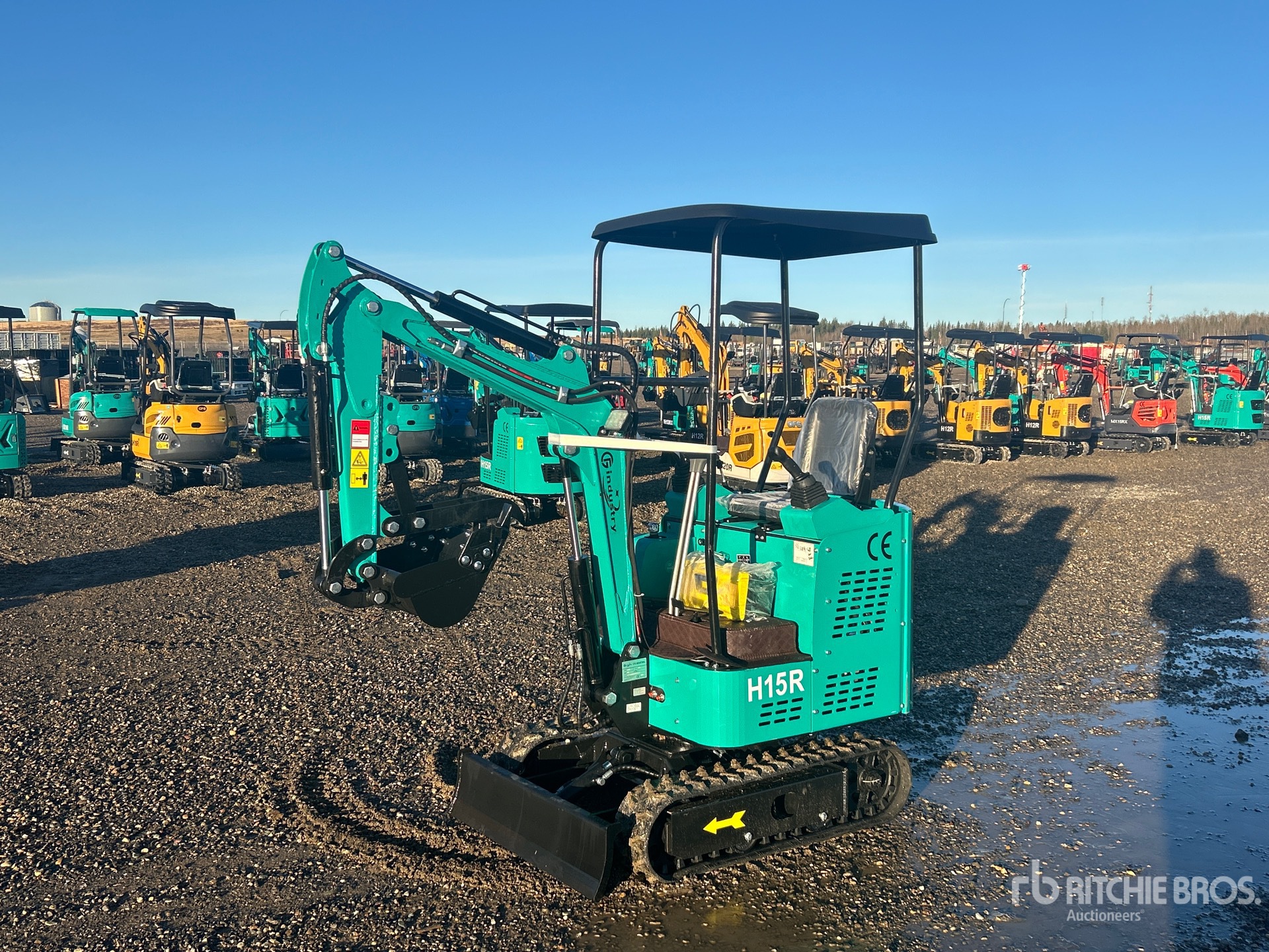 General Appearance with Picture, Left Front Corner