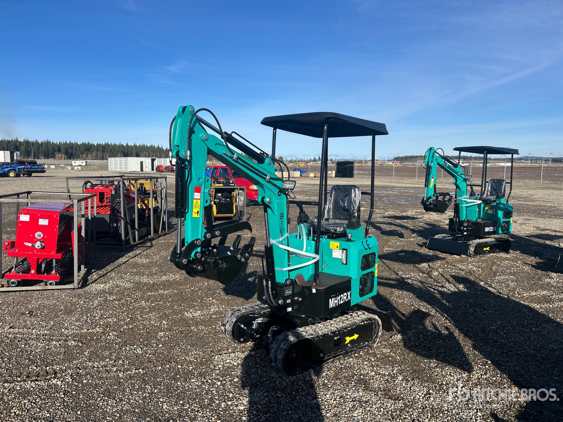 General Appearance with Picture, Left Front Corner