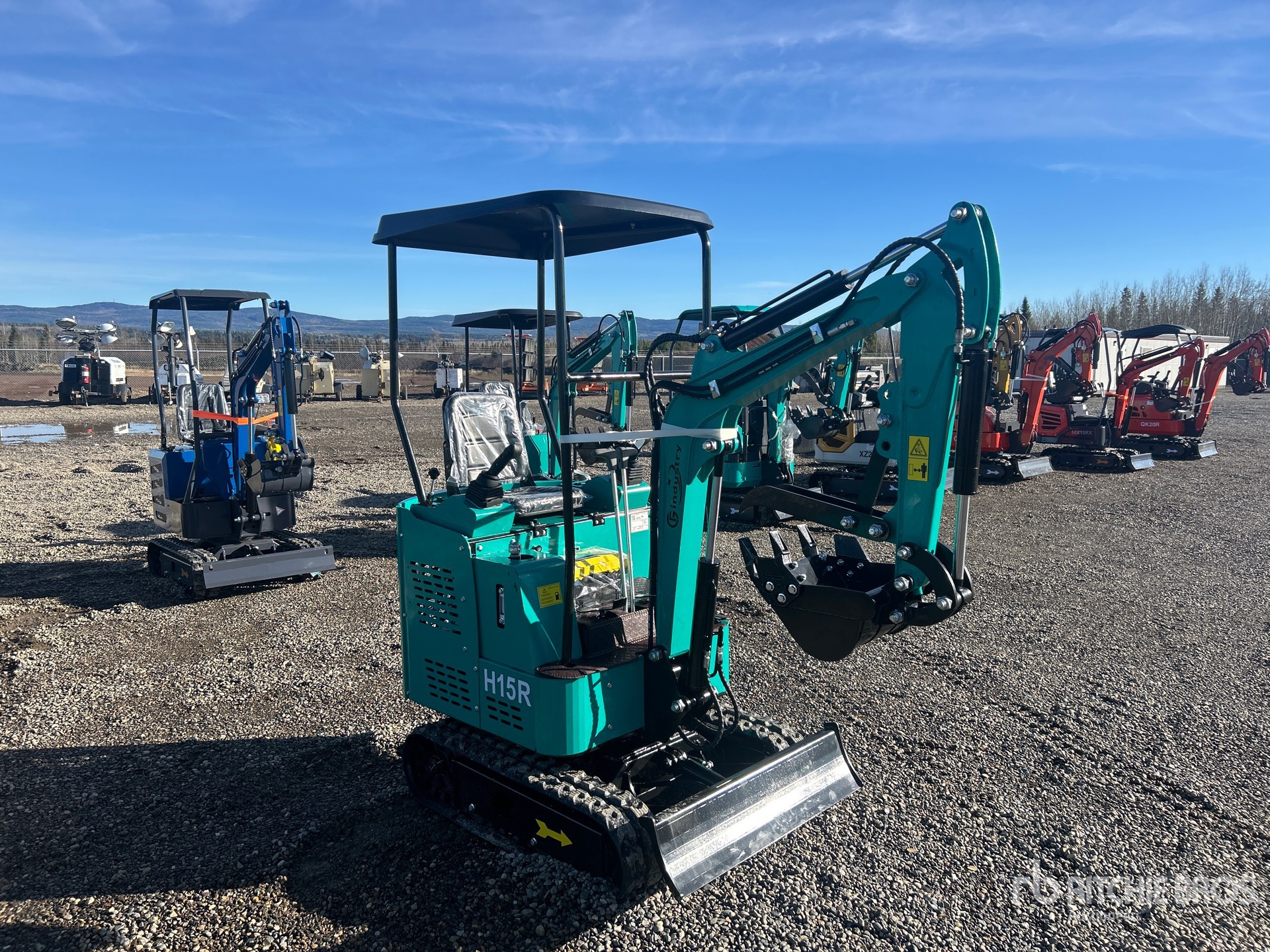 General Appearance with Picture, Right Front Corner