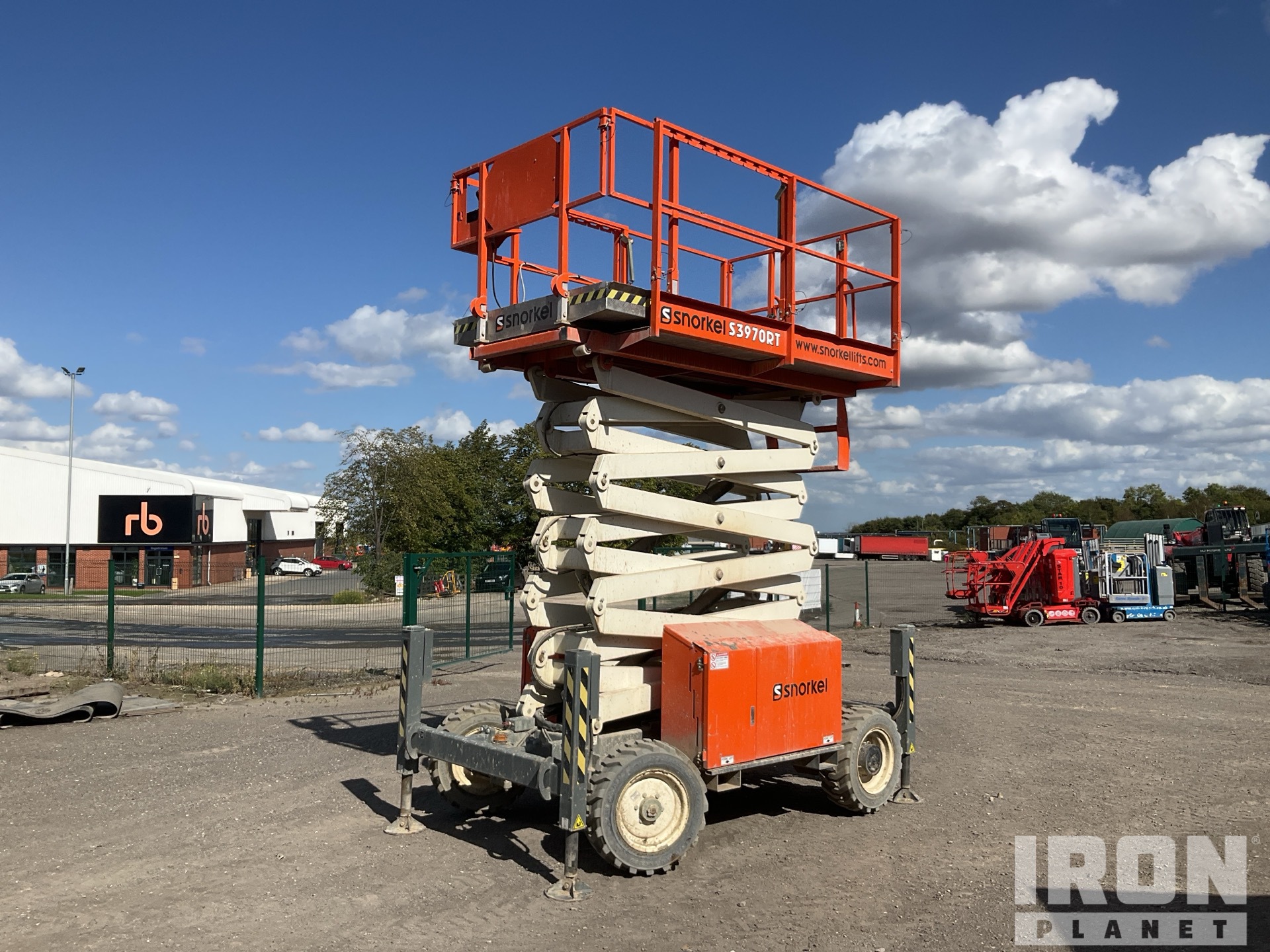 General Appearance with Featured Photo