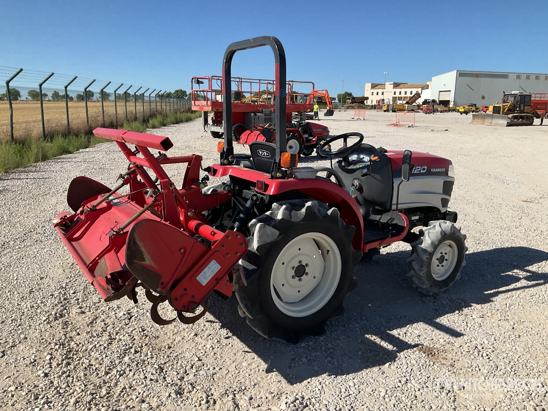 General Appearance with Picture, Right Rear Corner