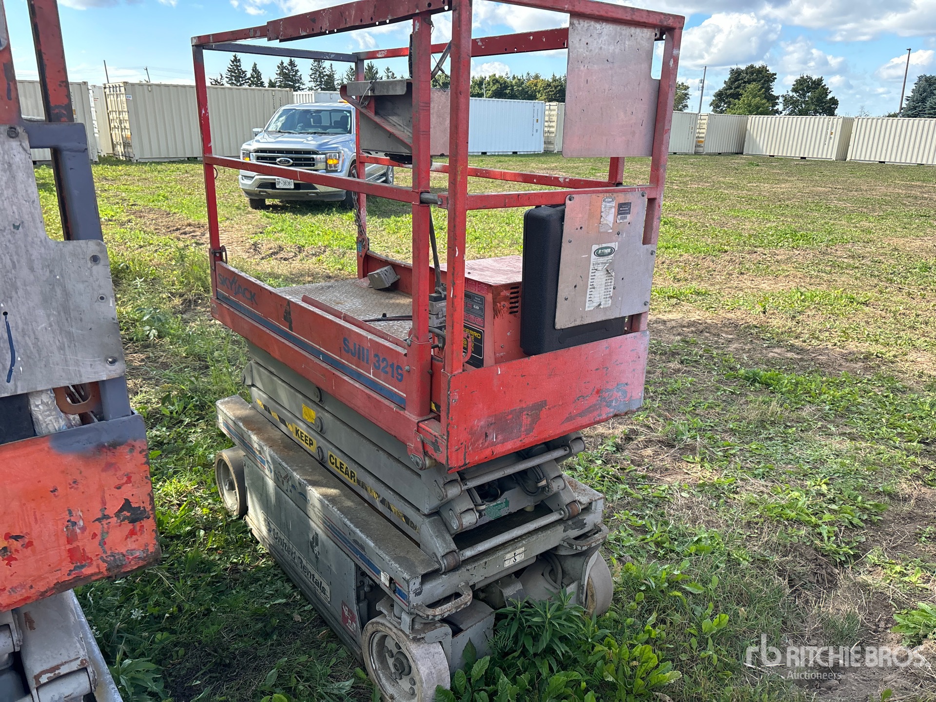 General Appearance with Picture, Left Rear Corner