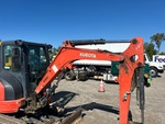 v2 Chassis - Excavator with 