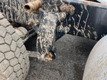 4 Underbody - Truck with 