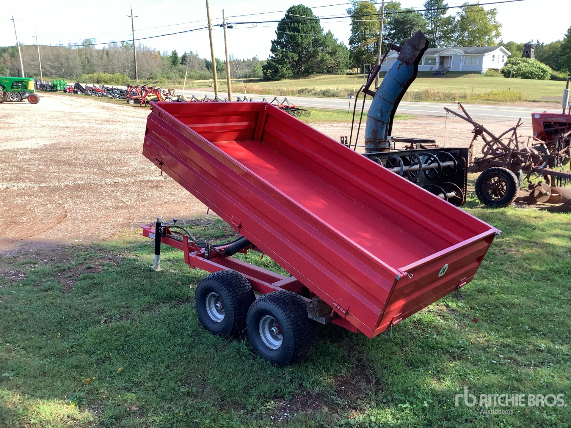 General Appearance with Picture, Left Rear Corner