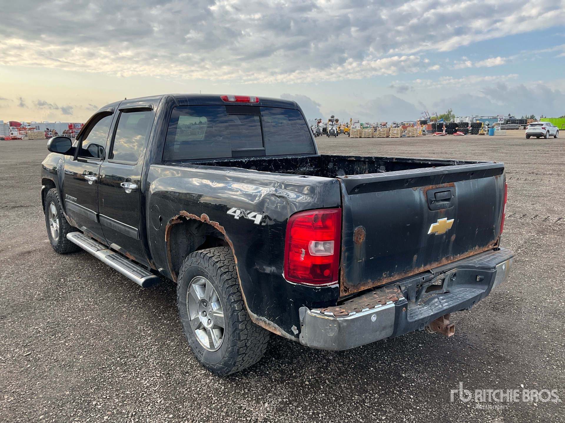 General Appearance with Picture, Left Rear Corner