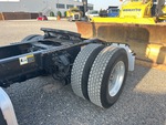 4 Underbody - Truck with 