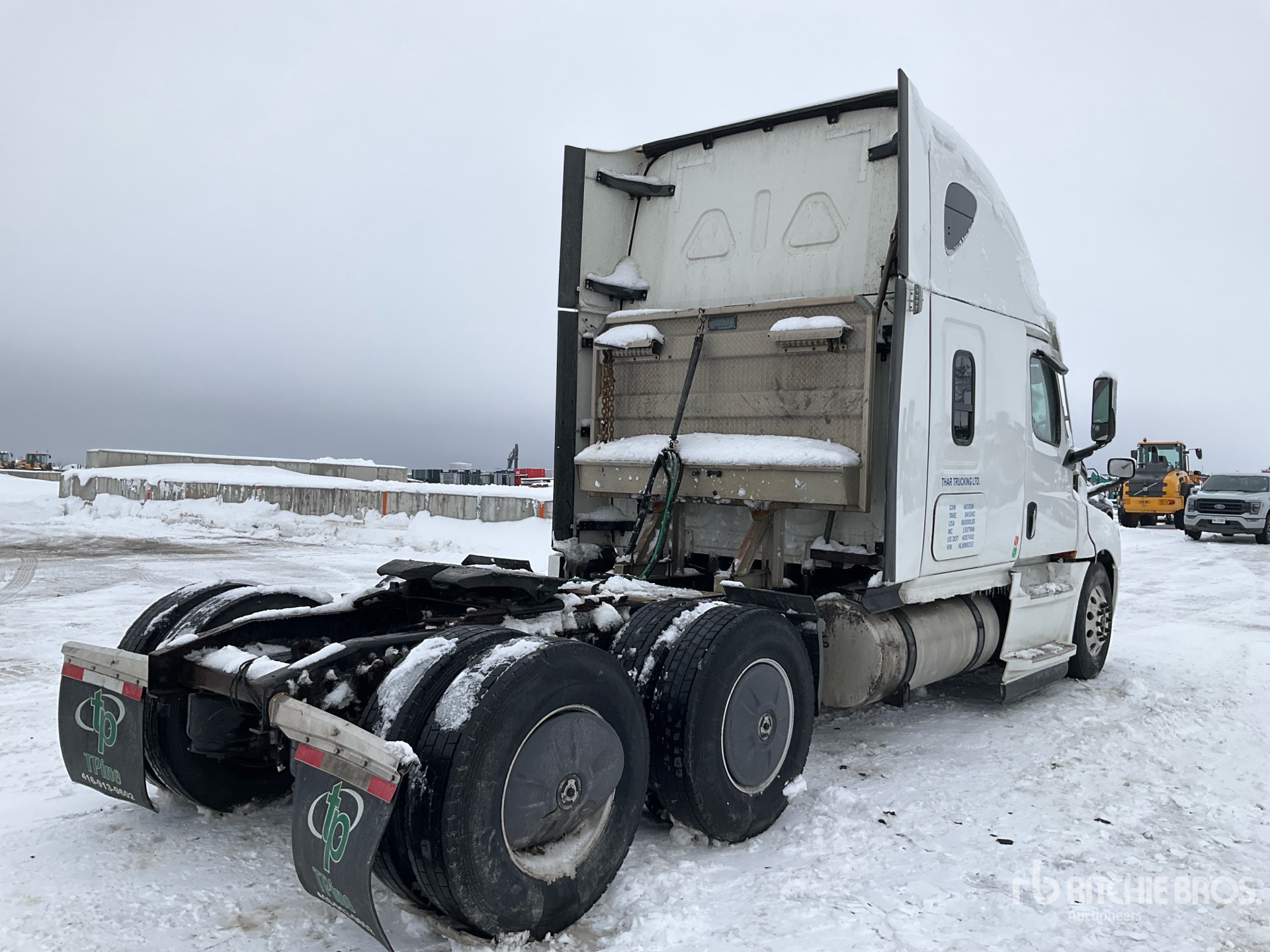 General Appearance with Imagen: esquina trasera derecha