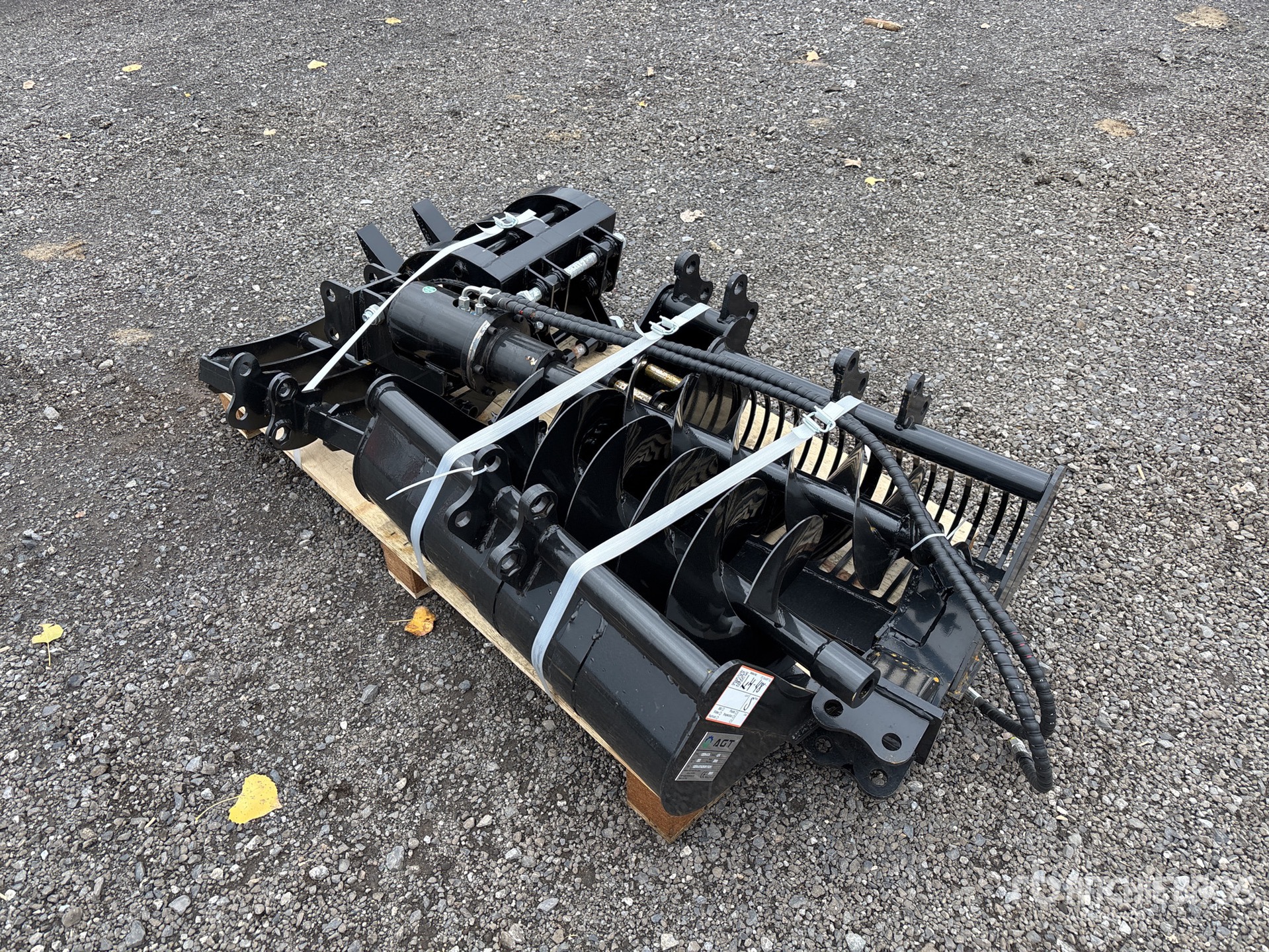 General Appearance with Foto, angolo anteriore sinistro