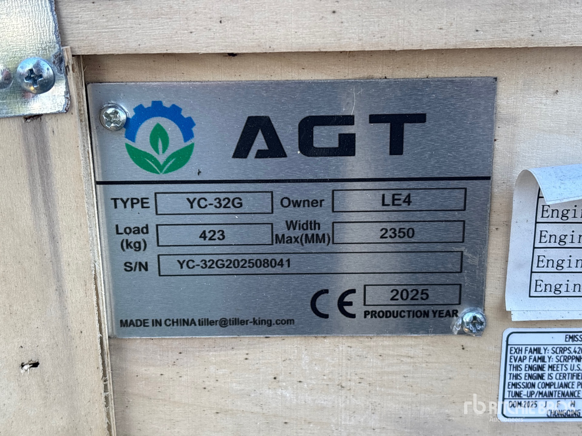 General Appearance with Serial Number / VIN