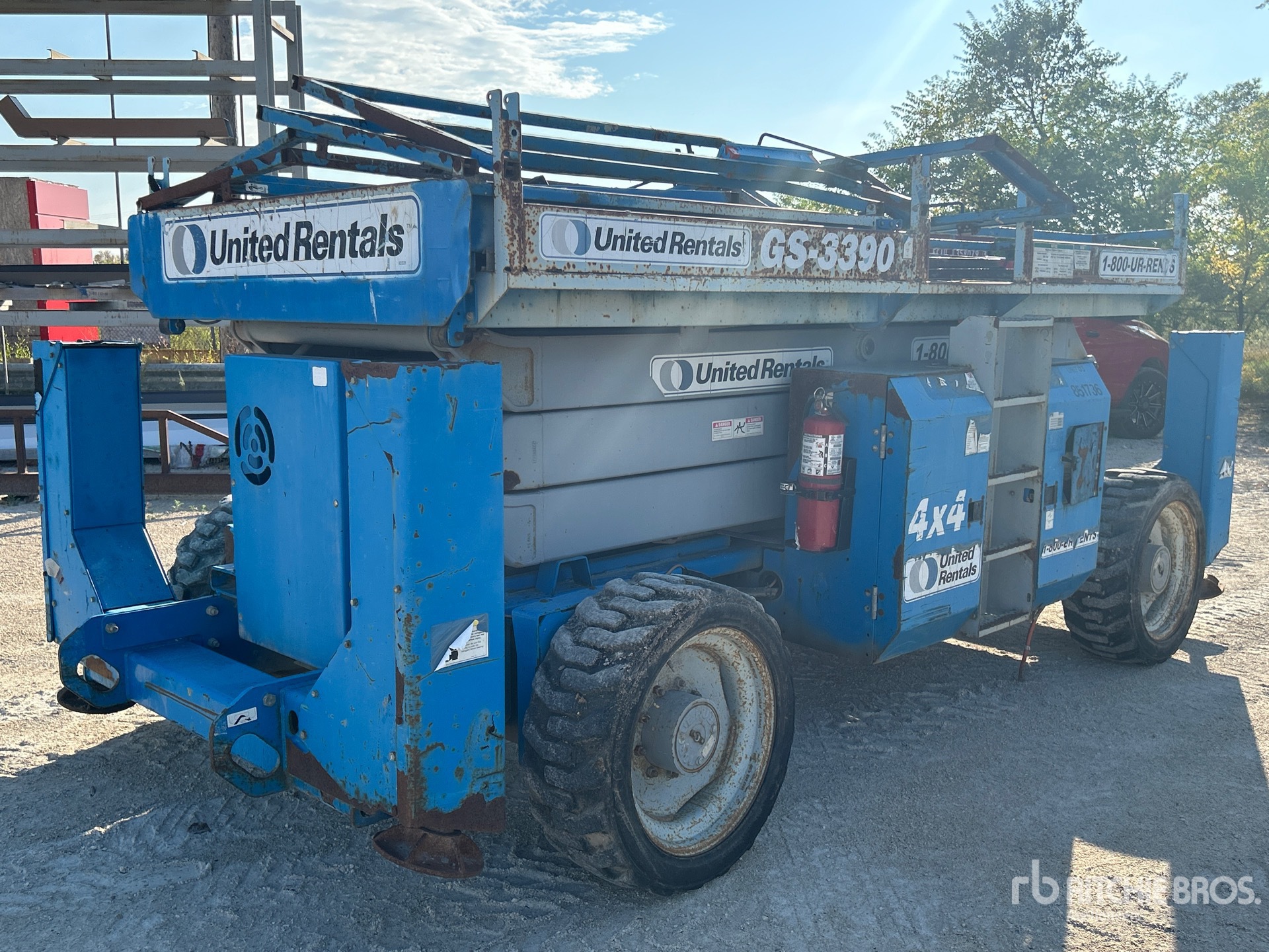 General Appearance with Picture, Right Rear Corner