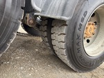 4 Underbody - Truck with 