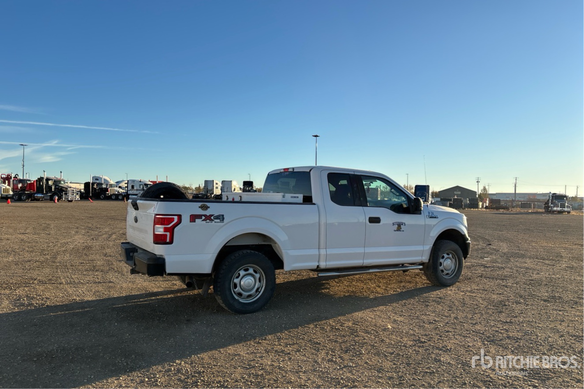 General Appearance with Picture, Right Rear Corner