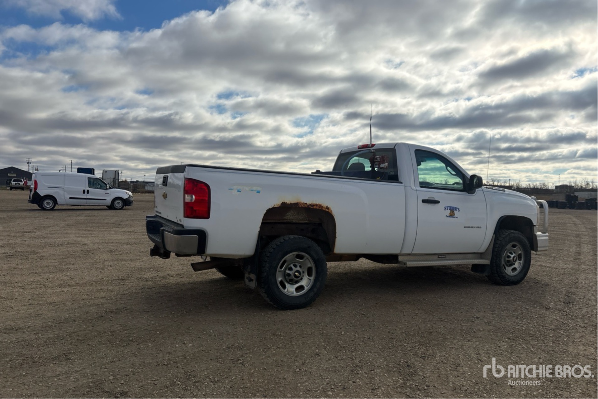 General Appearance with Picture, Right Rear Corner