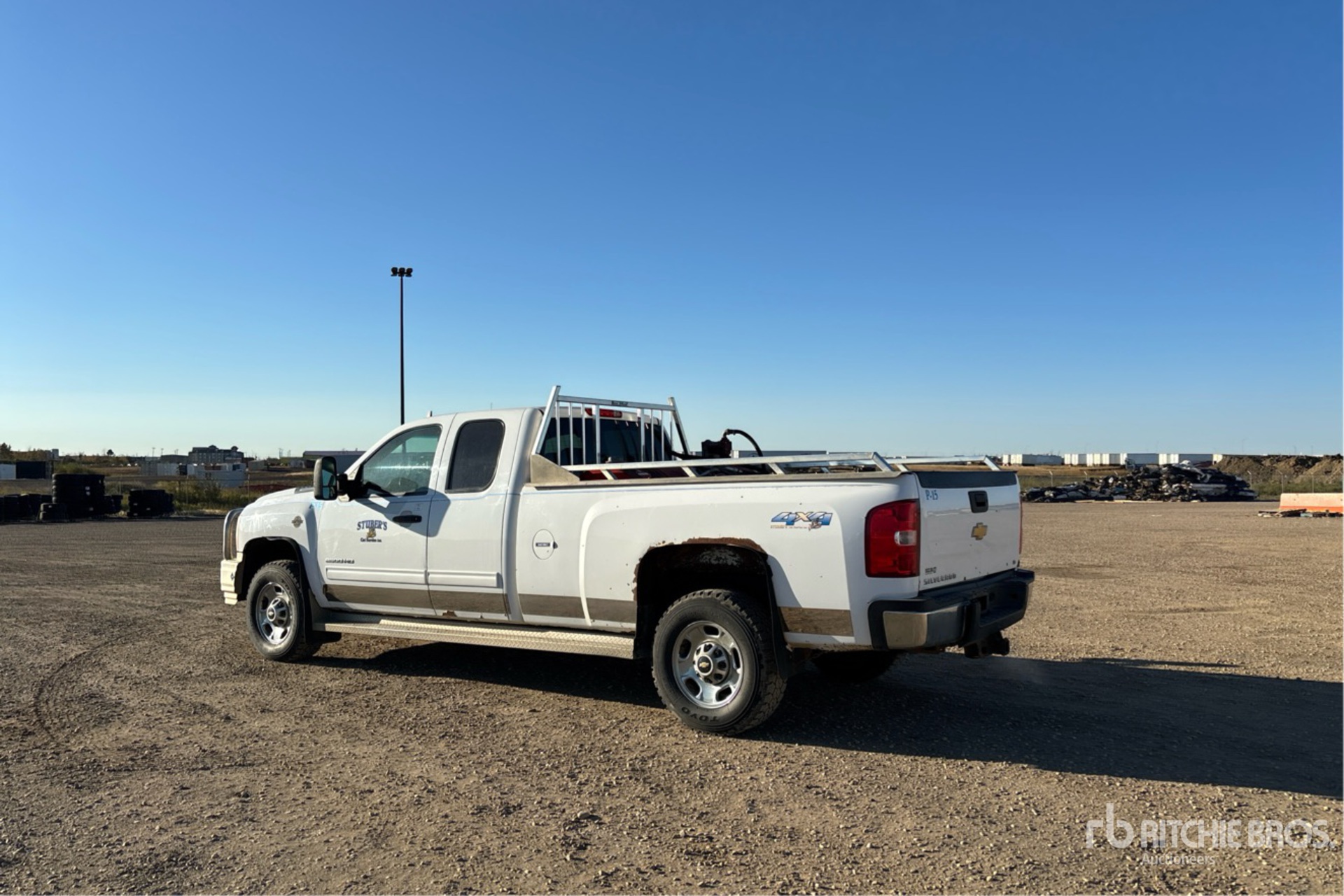 General Appearance with Picture, Left Rear Corner