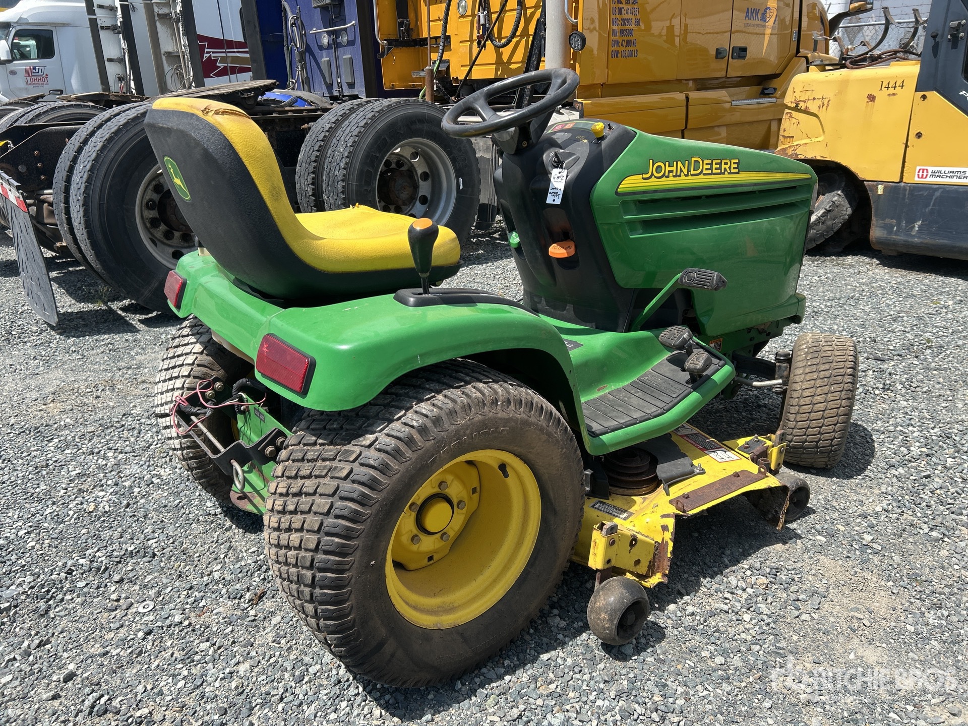 General Appearance with Picture, Right Rear Corner