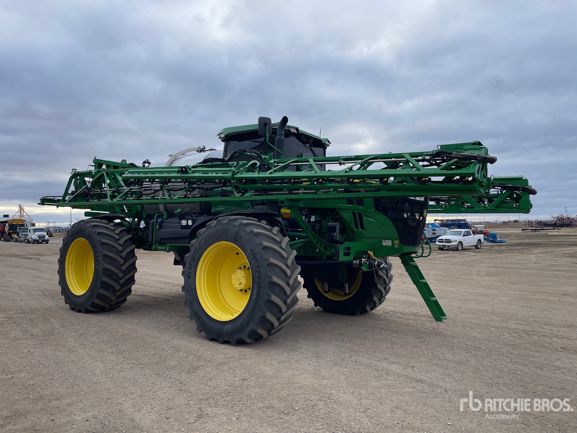 General Appearance with Picture, Right Front Corner