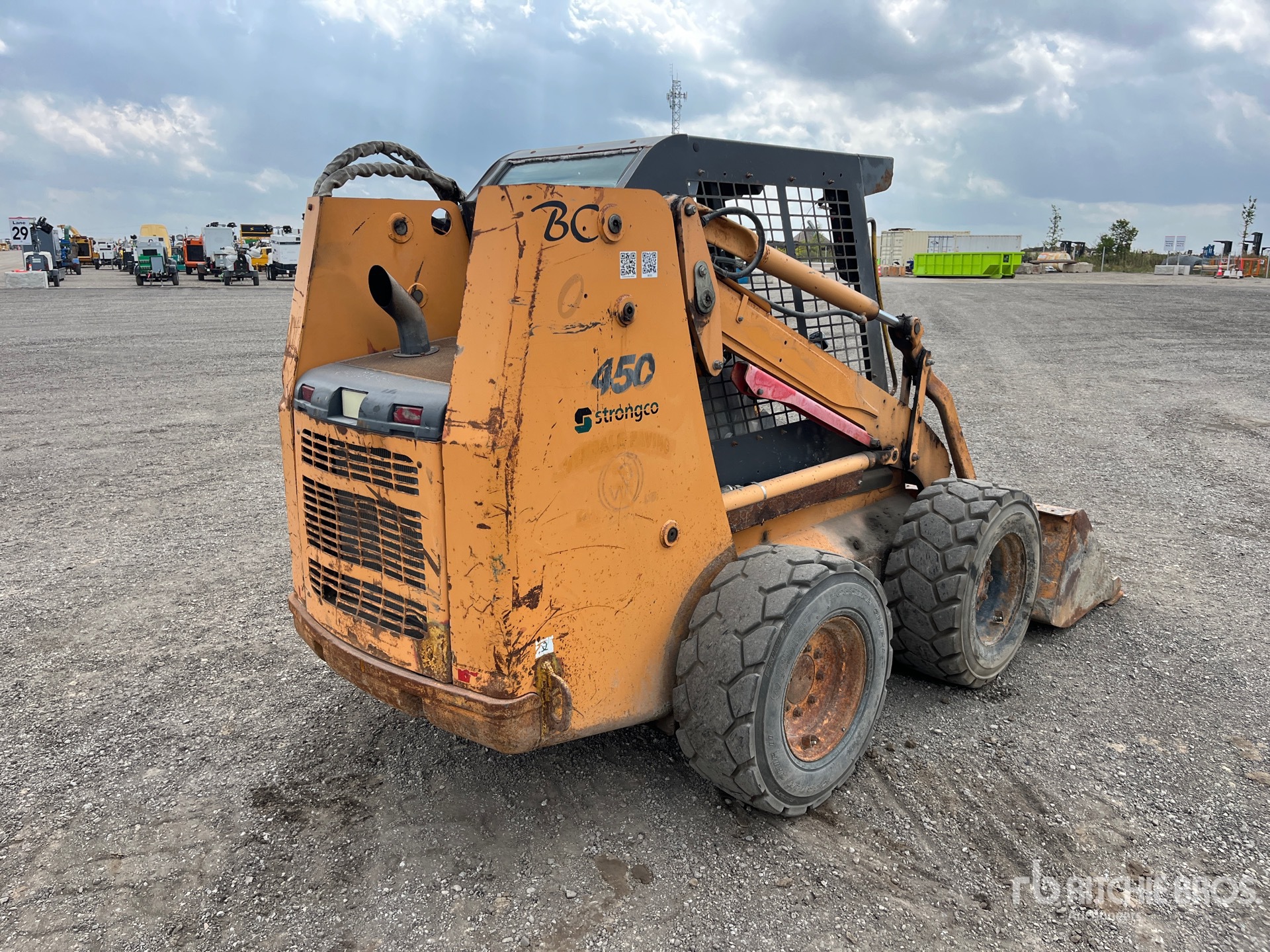 General Appearance with Picture, Right Rear Corner