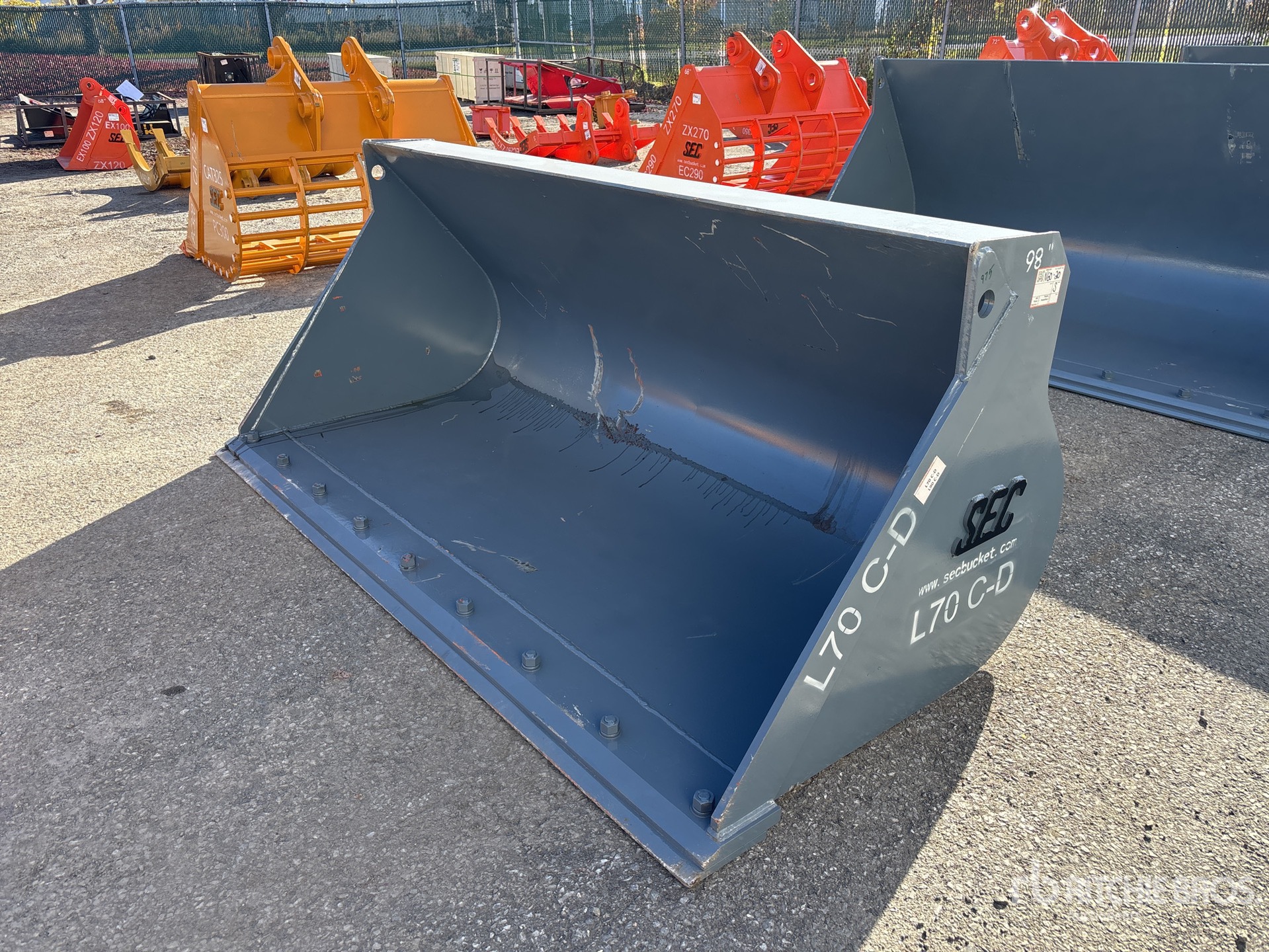 Aspect général with Image, coin avant gauche