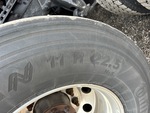 4 Underbody - Truck with 