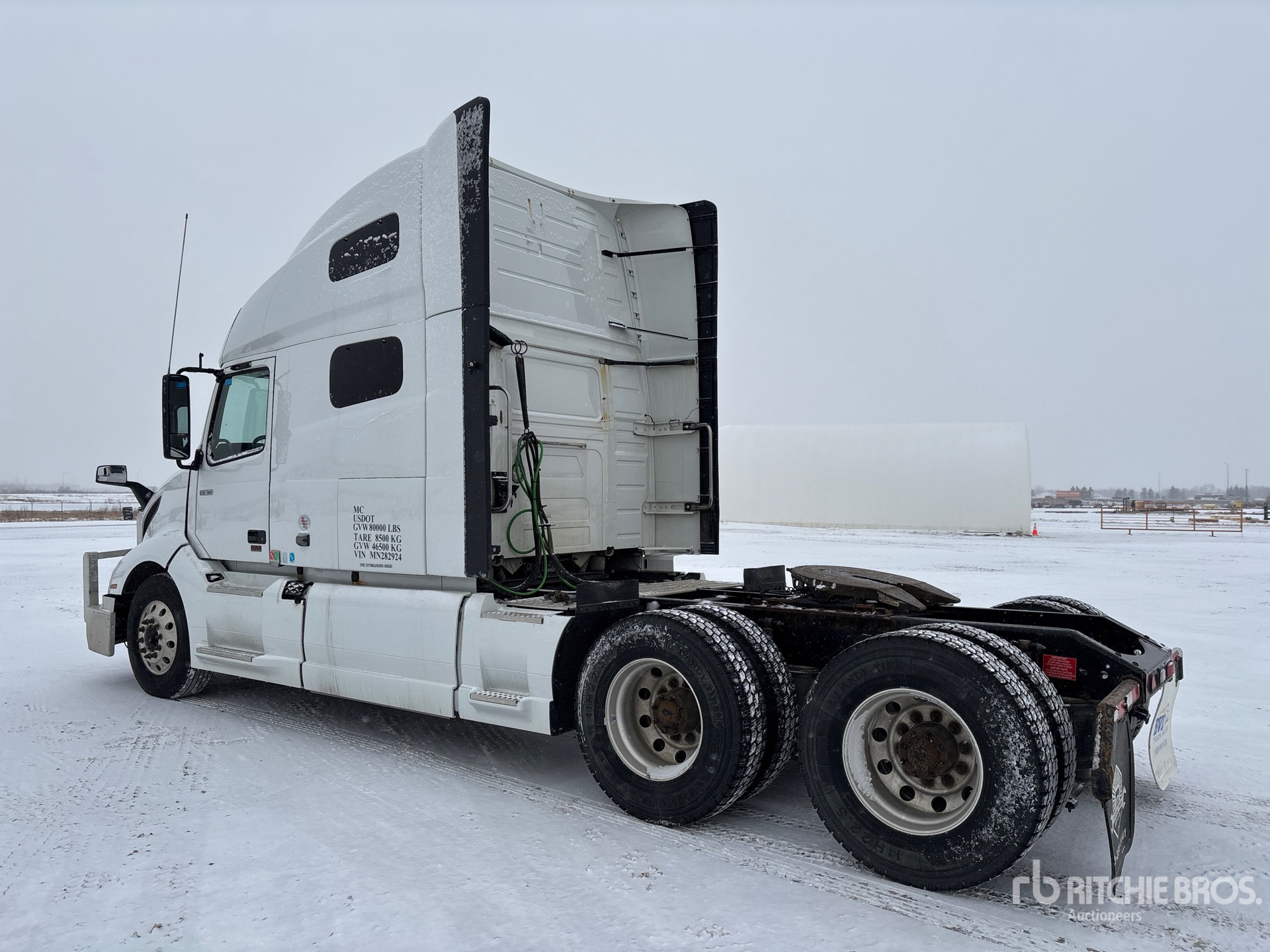 General Appearance with Picture, Left Rear Corner