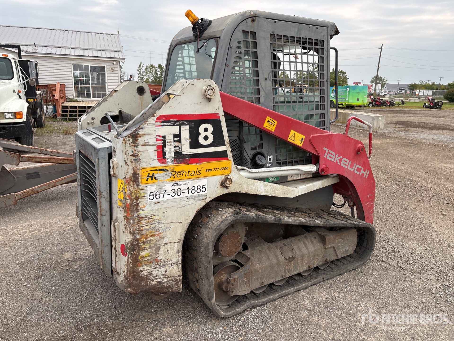 General Appearance with Picture, Right Rear Corner