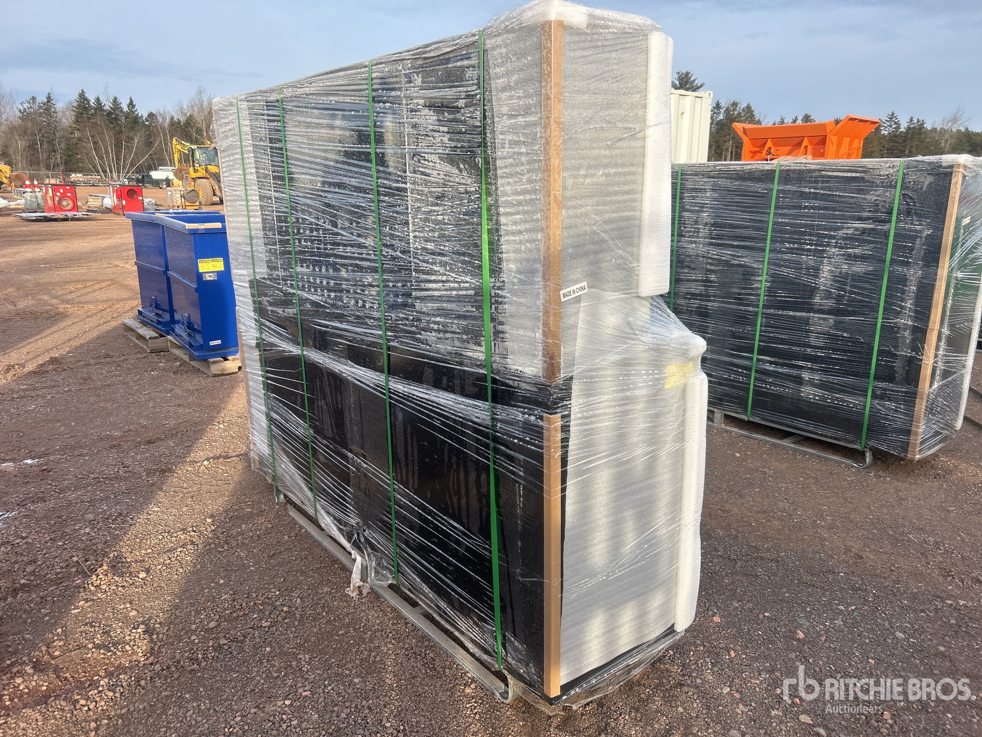 General Appearance with Bild, Ecke hinten rechts