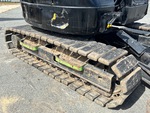 Undercarriage with Right Track Pads