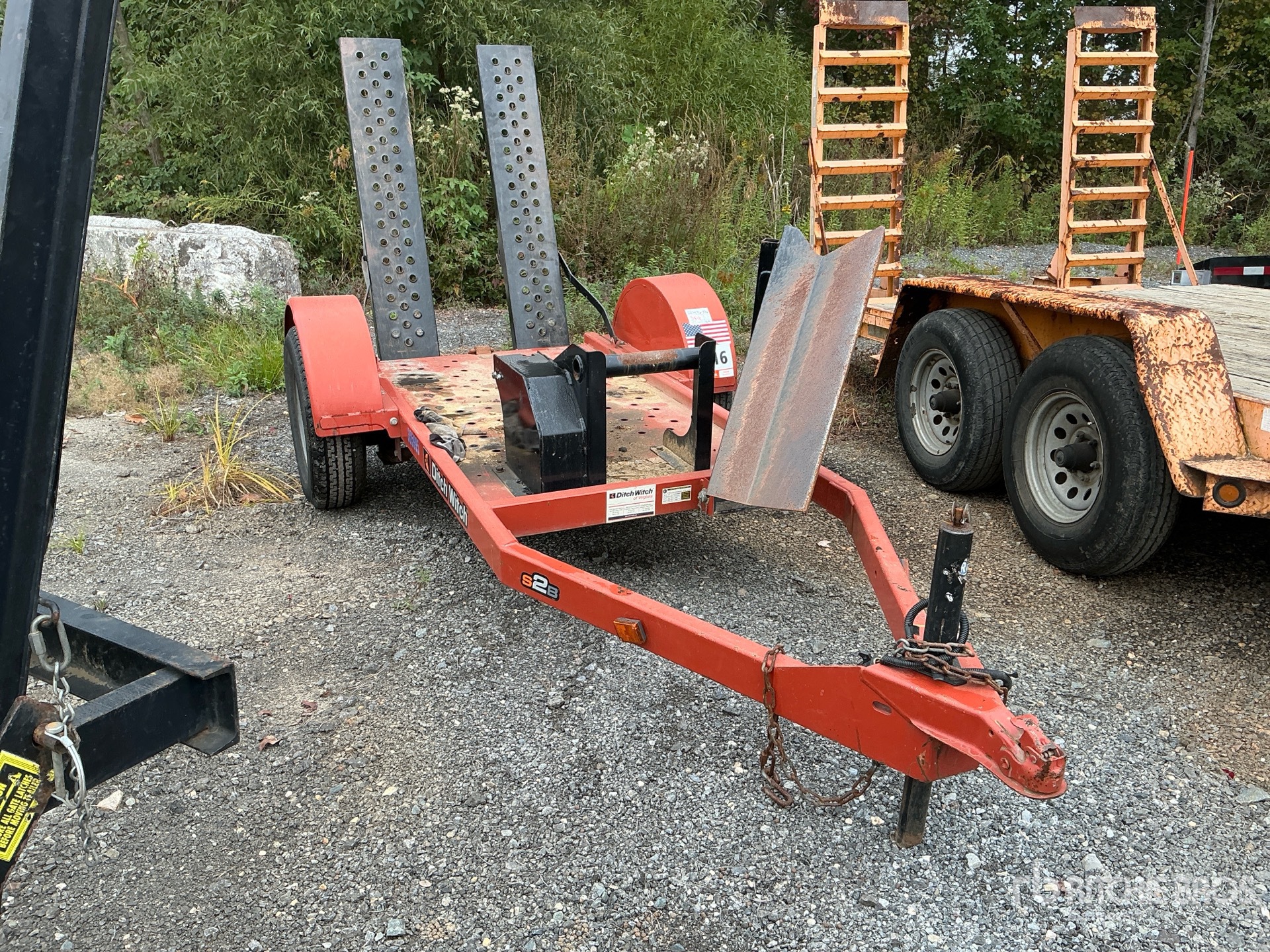 General Appearance with Featured Photo