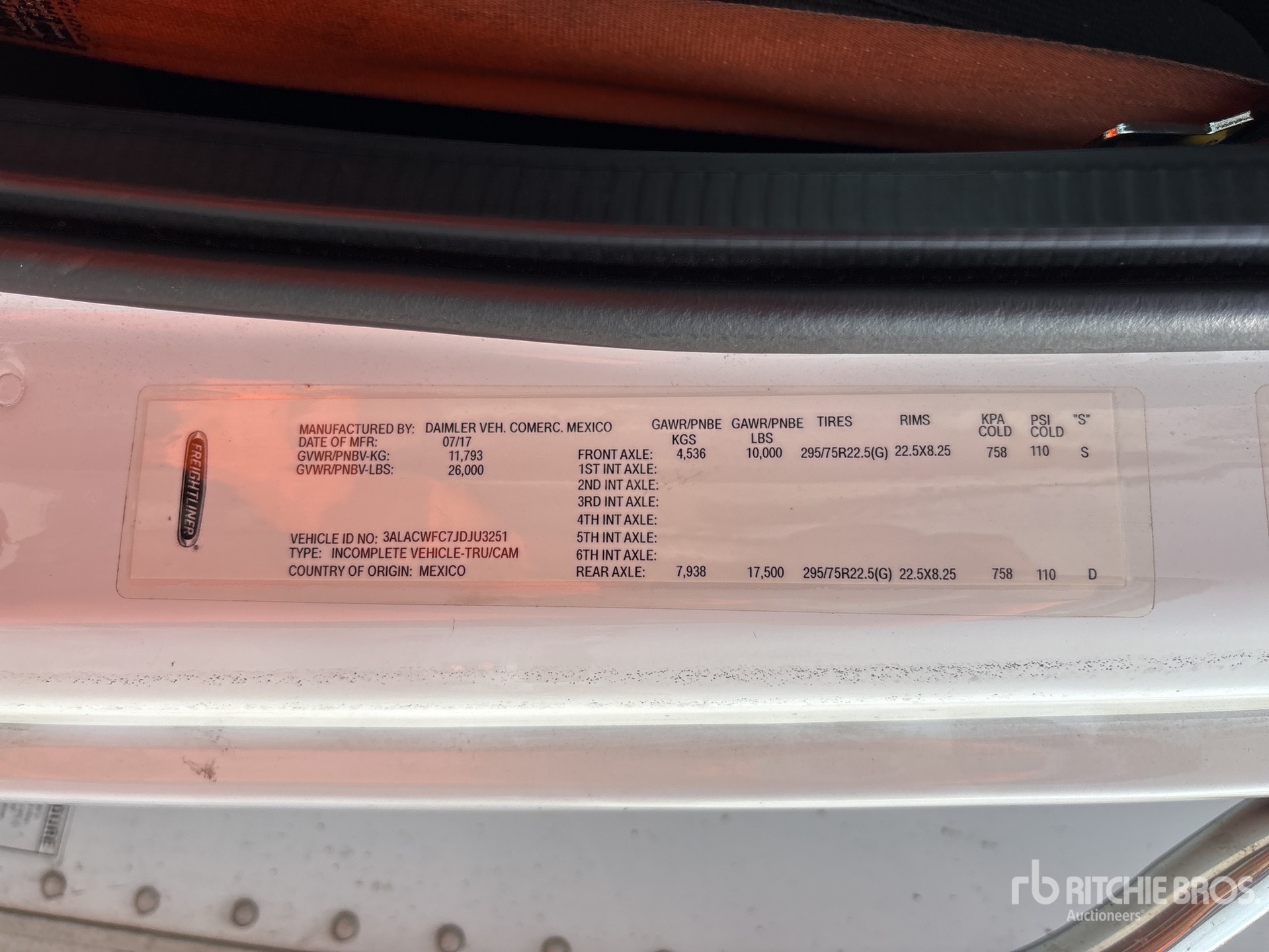 General Appearance with Serial Number / VIN