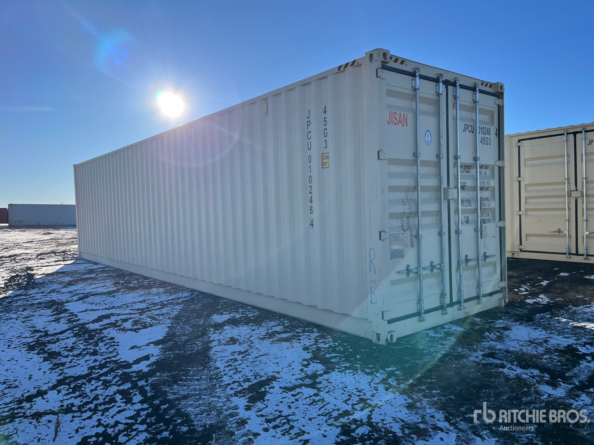 General Appearance with Picture, Right Front Corner