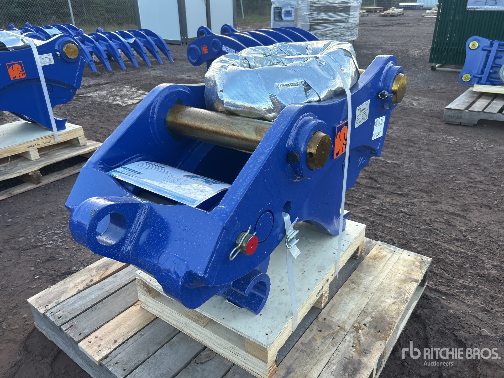 General Appearance with Bild, Ecke vorne rechts