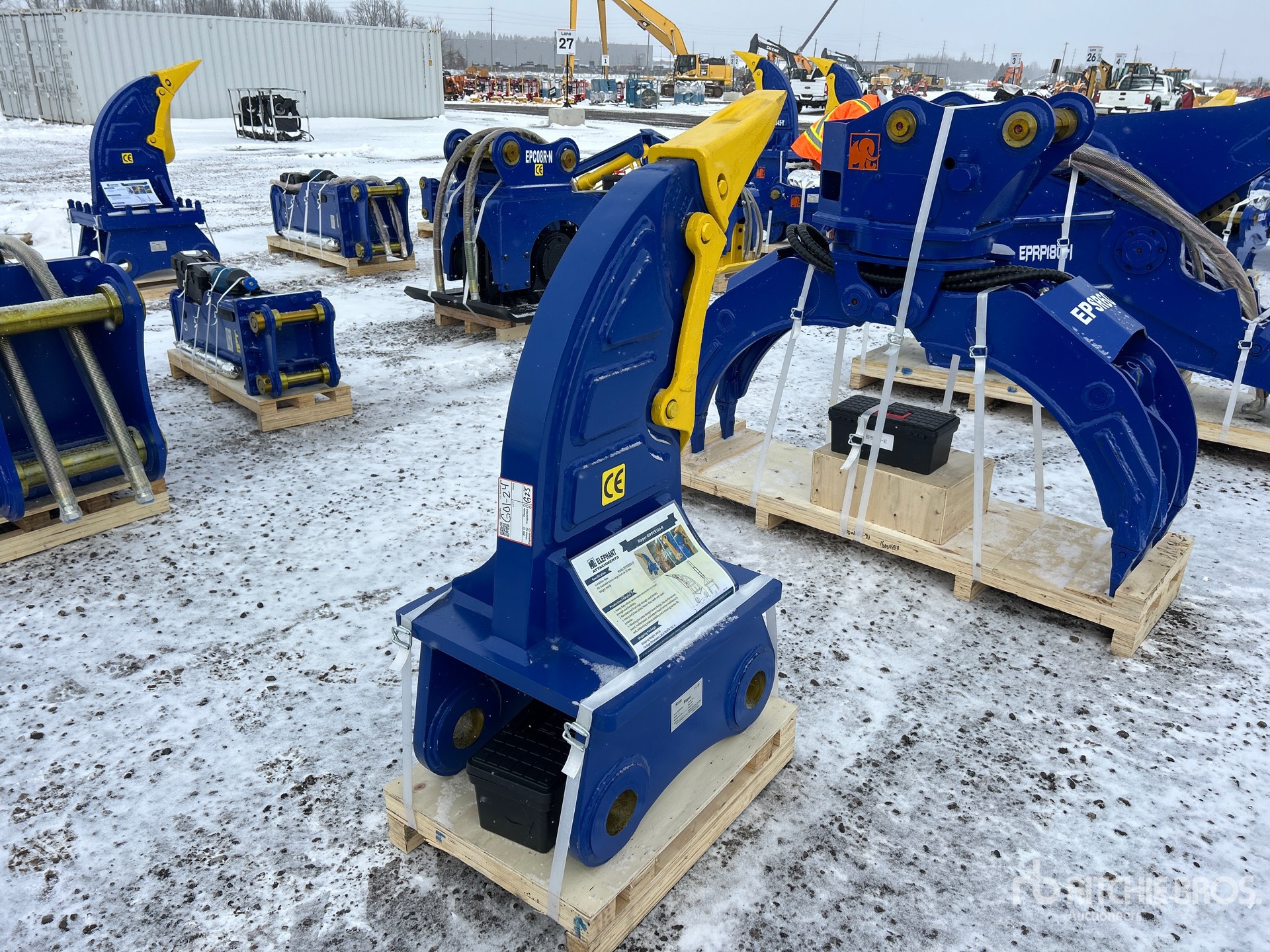 Aspect général with Image, coin arrière droit