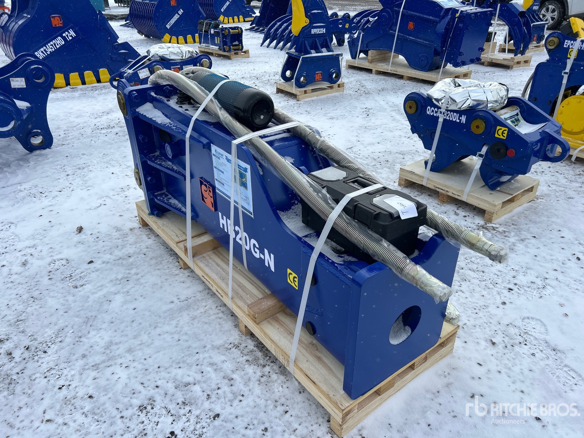 General Appearance with Bild, Ecke vorne rechts