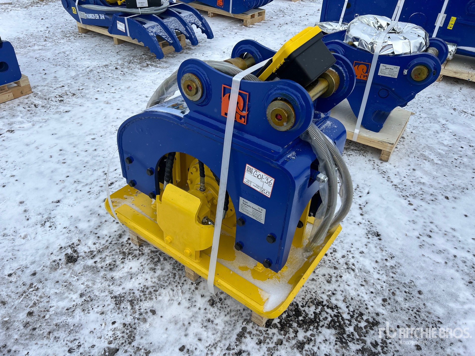 General Appearance with Bild, Ecke hinten links