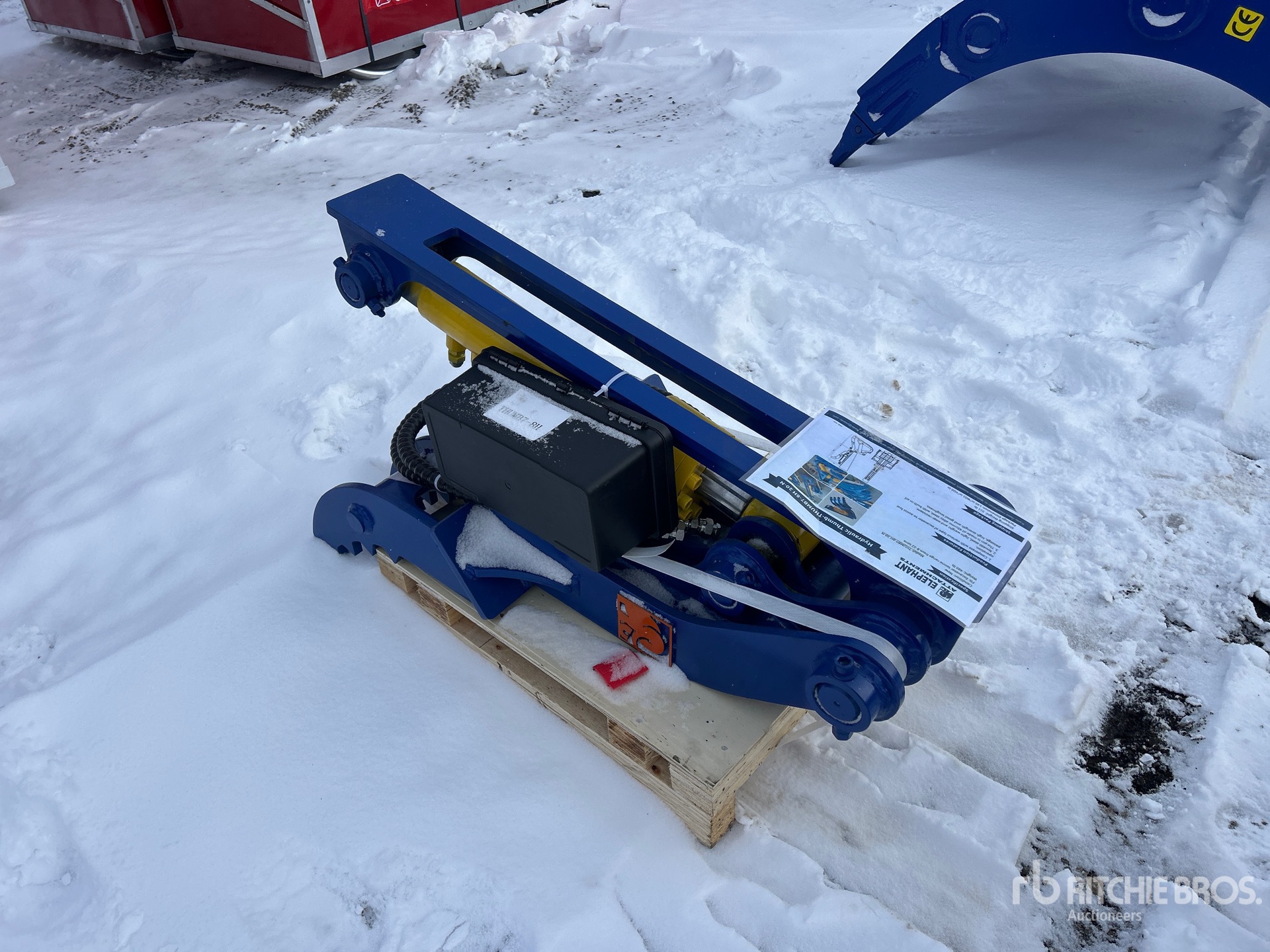 Aspect général with Image, coin avant droit