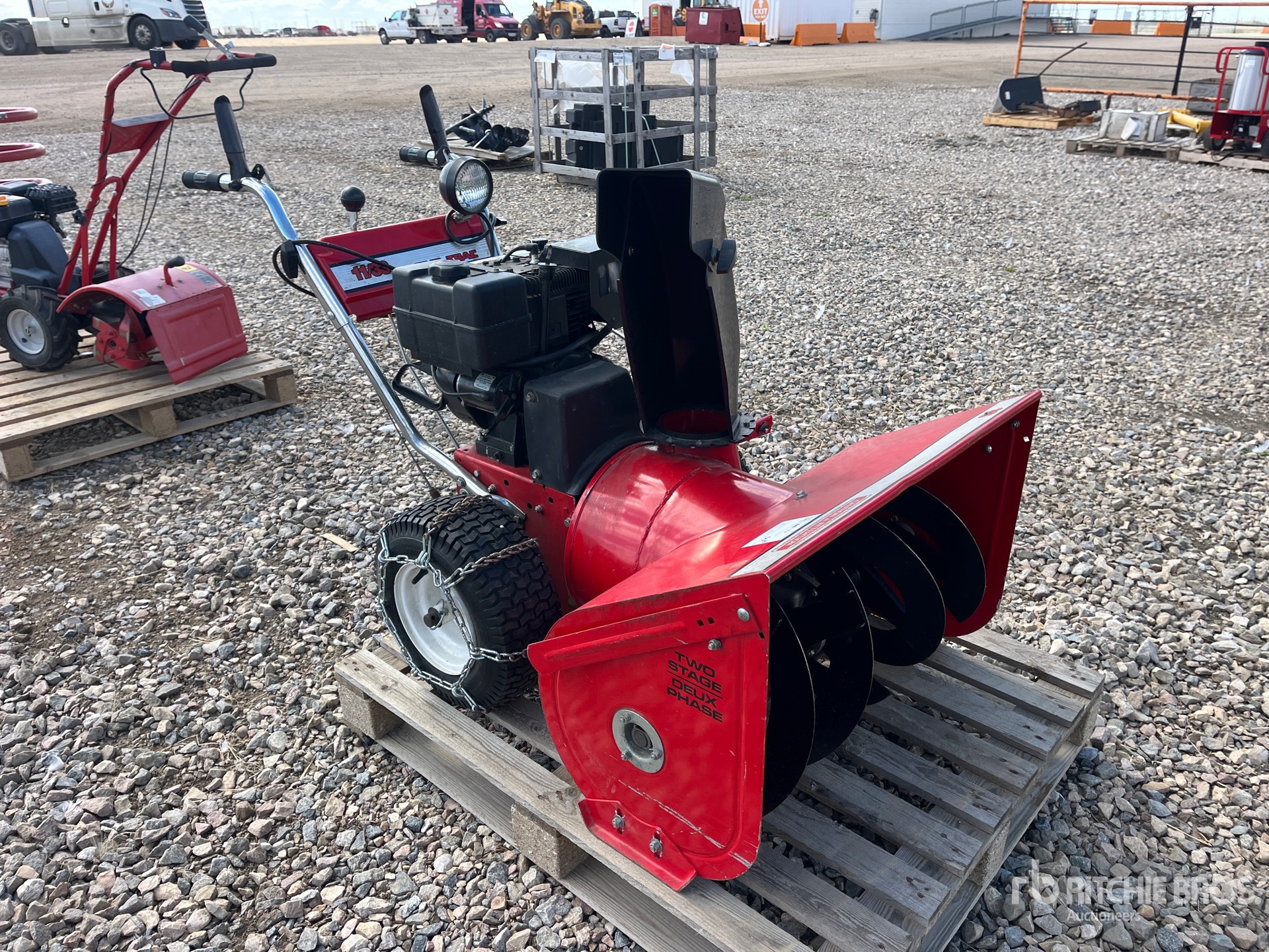 General Appearance with Picture, Right Front Corner