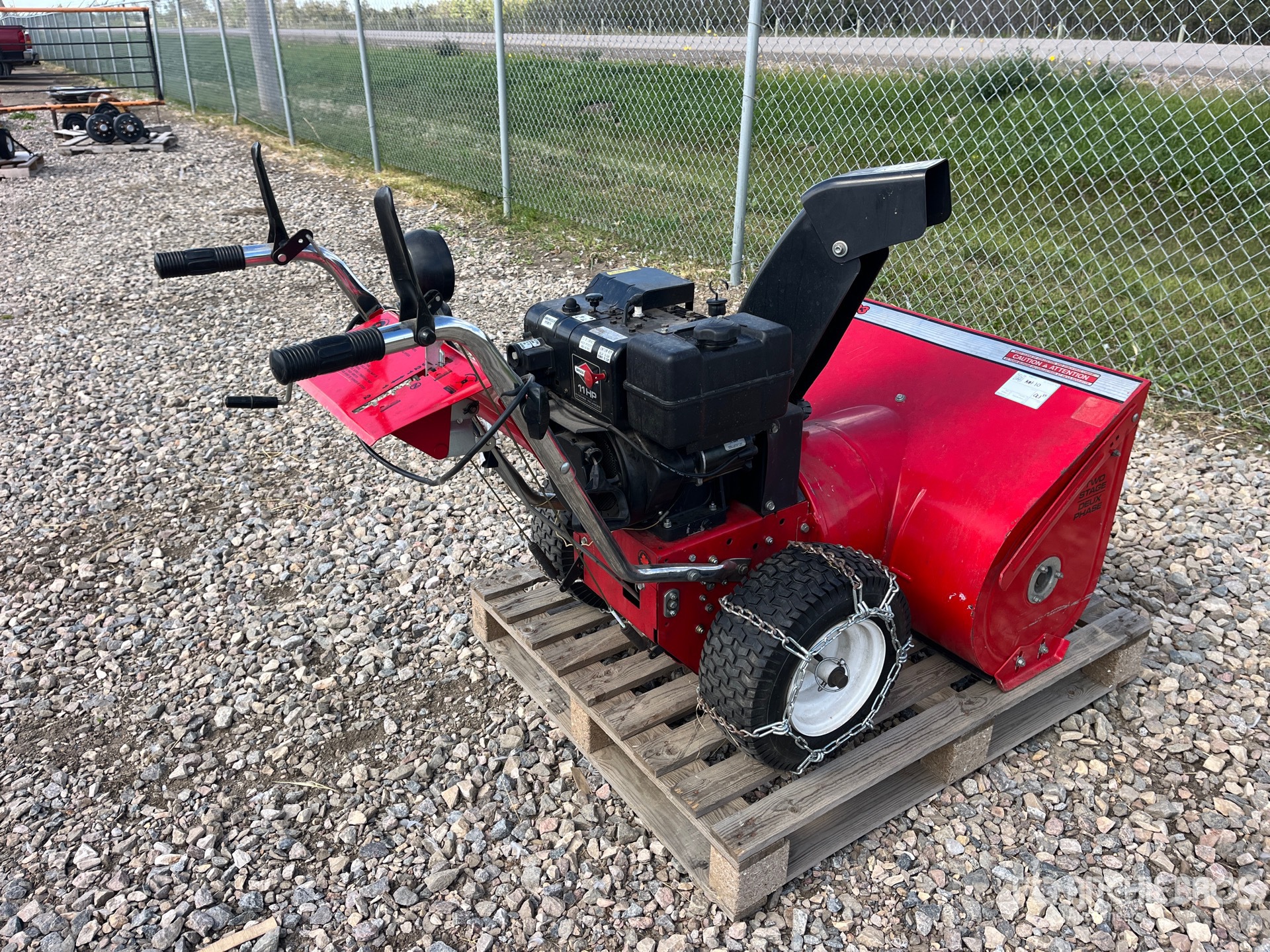 General Appearance with Picture, Right Rear Corner