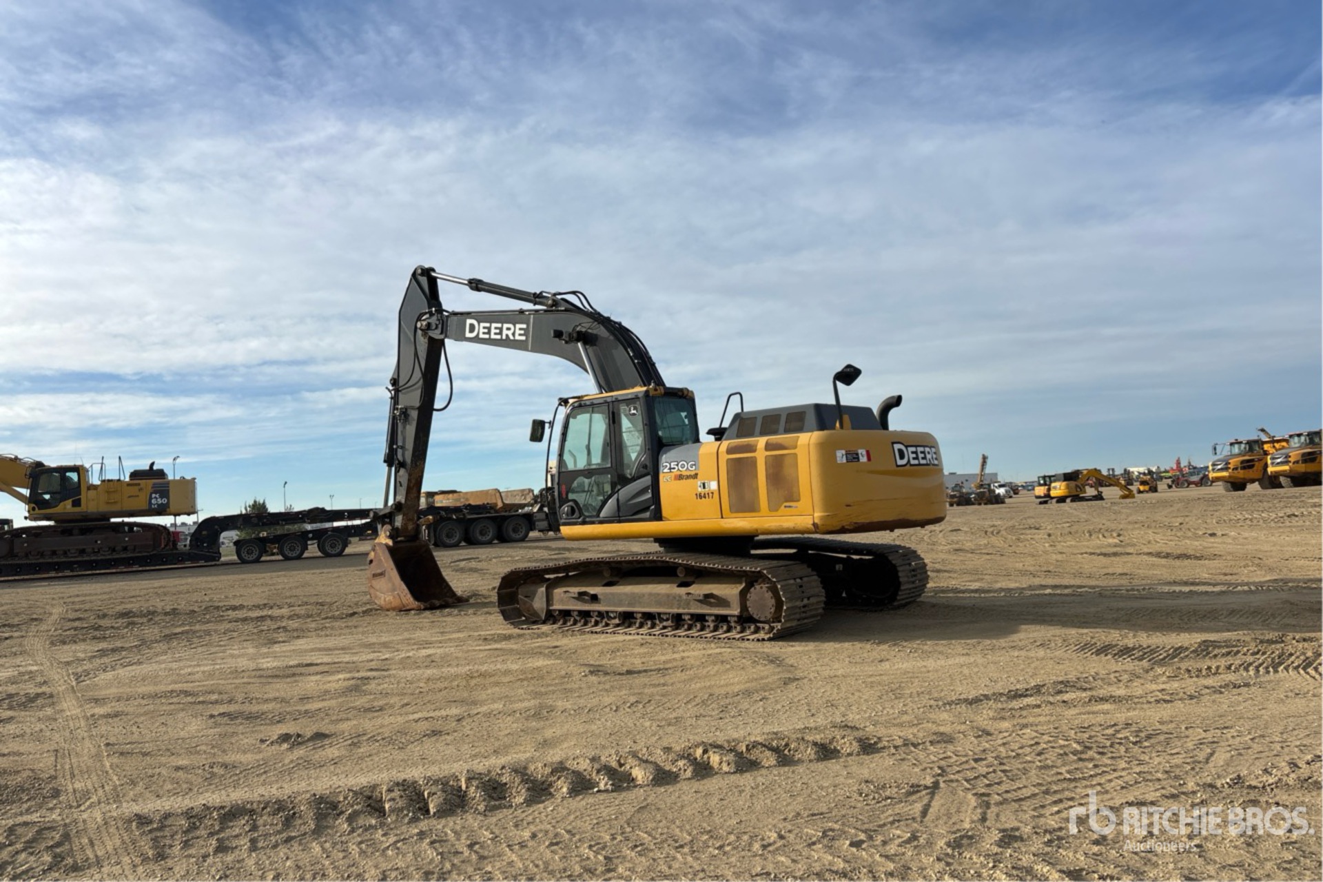 EXCAVADORA 2015 JOHN DEERE 250GLC
