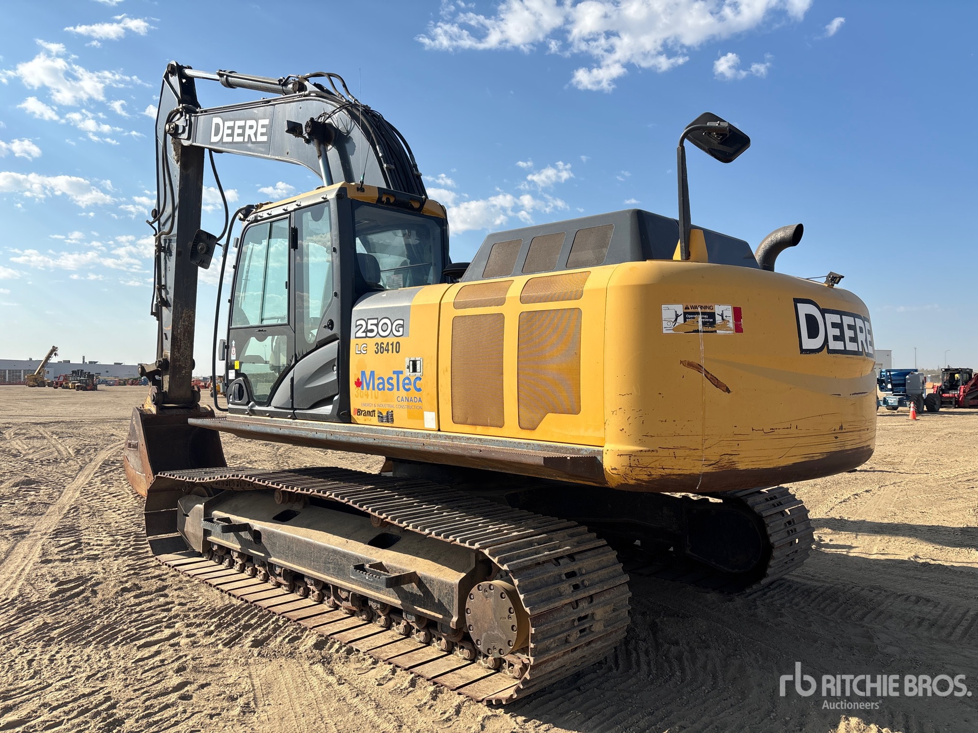 EXCAVADORA 2012 JOHN DEERE 250GLC