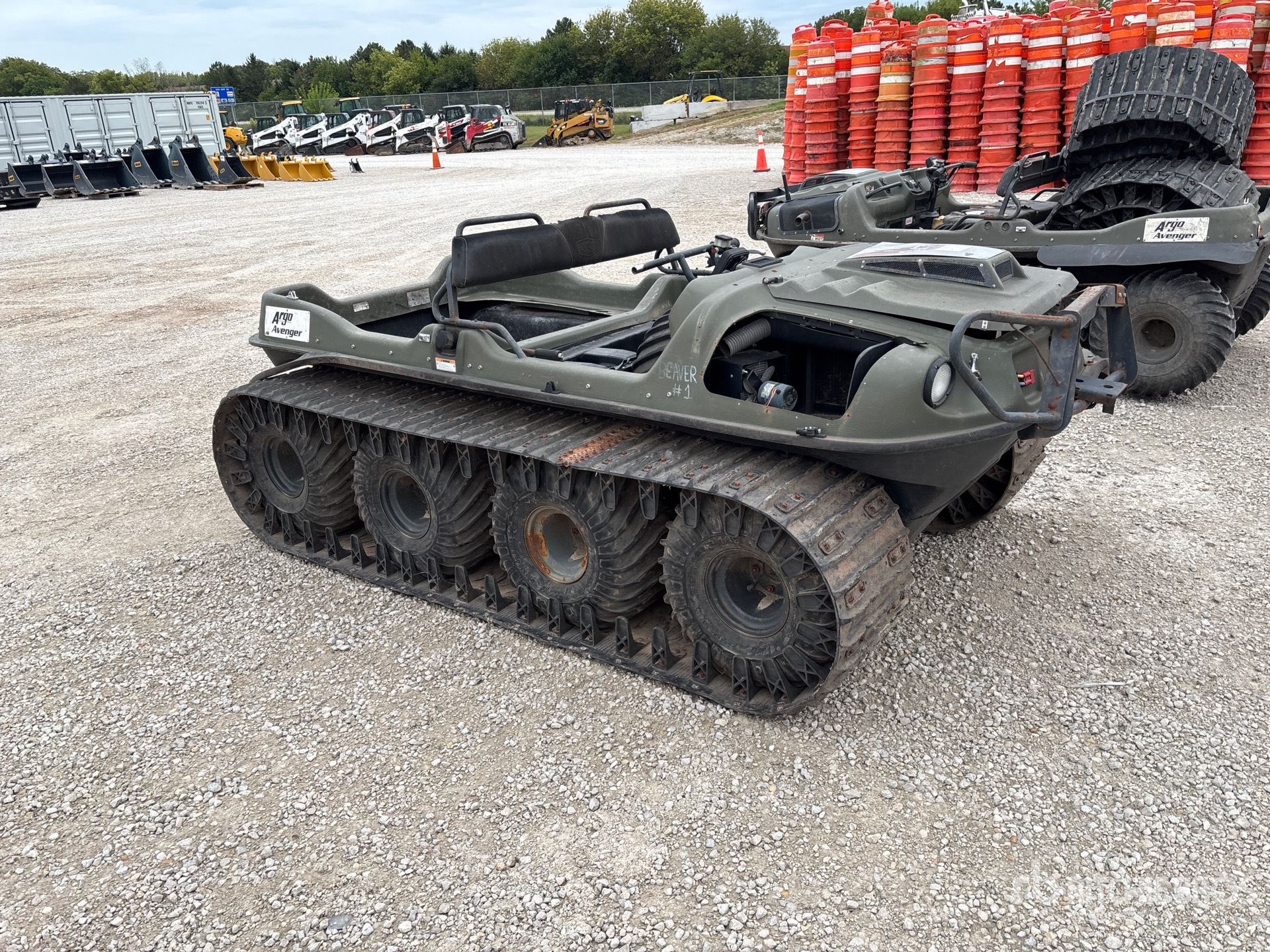 General Appearance with Picture, Right Front Corner