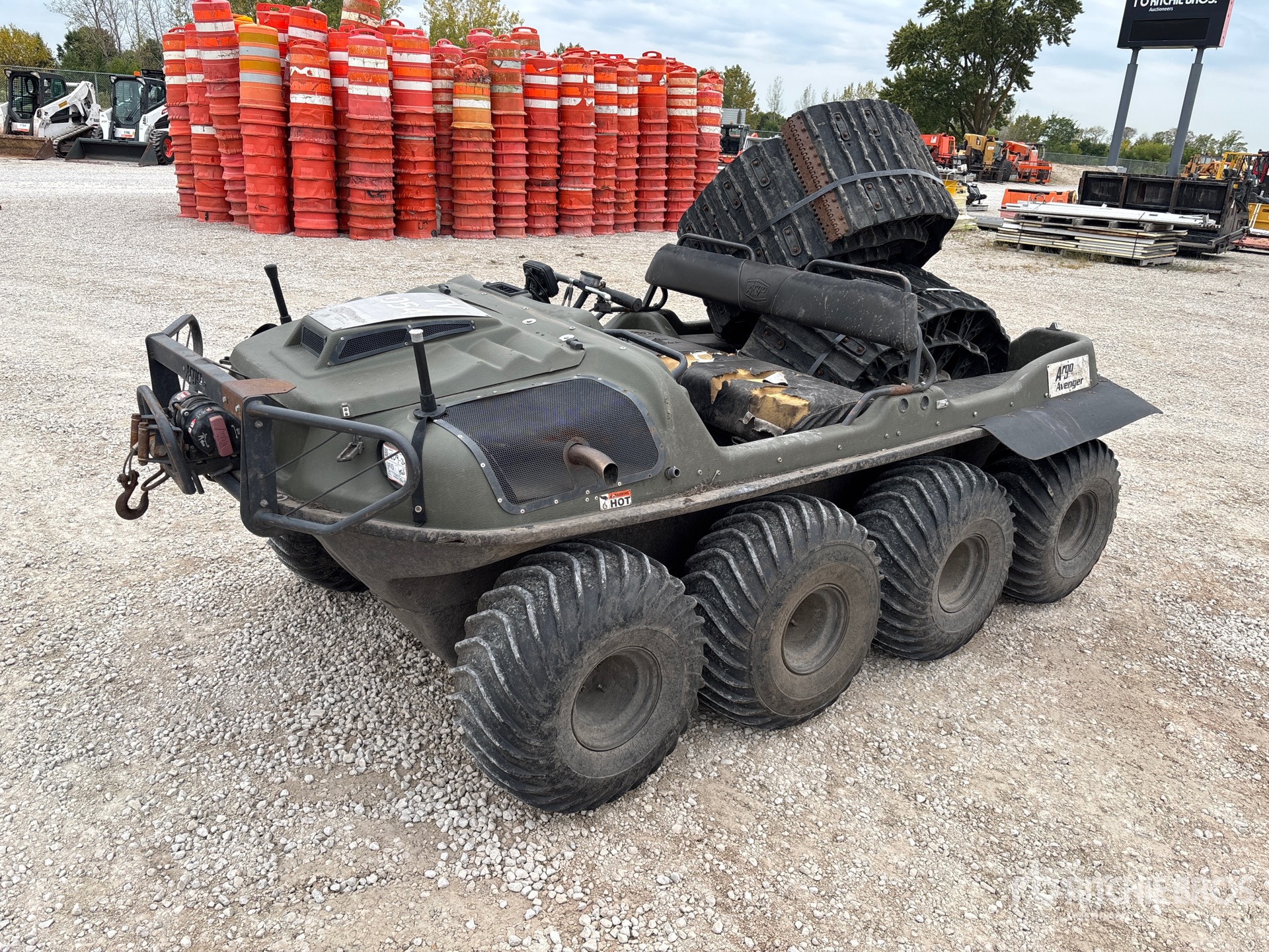 General Appearance with Picture, Left Front Corner