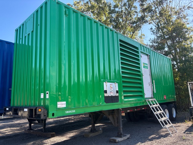 2007 Cummins 1000DQFAD-6889 1250 kVA Mobile Generator Set (Inoperable) 2007 Cummins 1000DQFAD-6889 1250 kVA Mobile Generator Set (Inoperable)